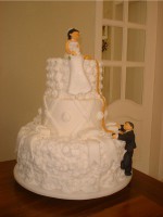 Bolo de Casamento 3 Andares Noivo Escalando